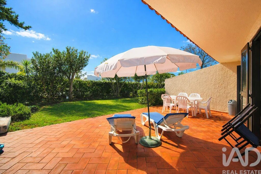 Apartamento T2 para Venda em Quarteira Foto 5