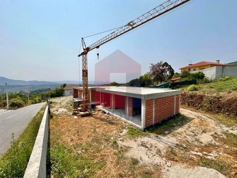 Moradia T3 para Venda em Prado (São Miguel) Foto 1
