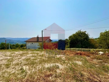 Moradia T3 para Venda em Prado (São Miguel)