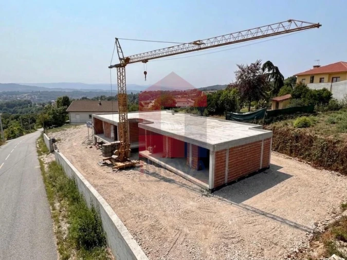 Moradia T3 para Venda em Prado (São Miguel) Foto 18