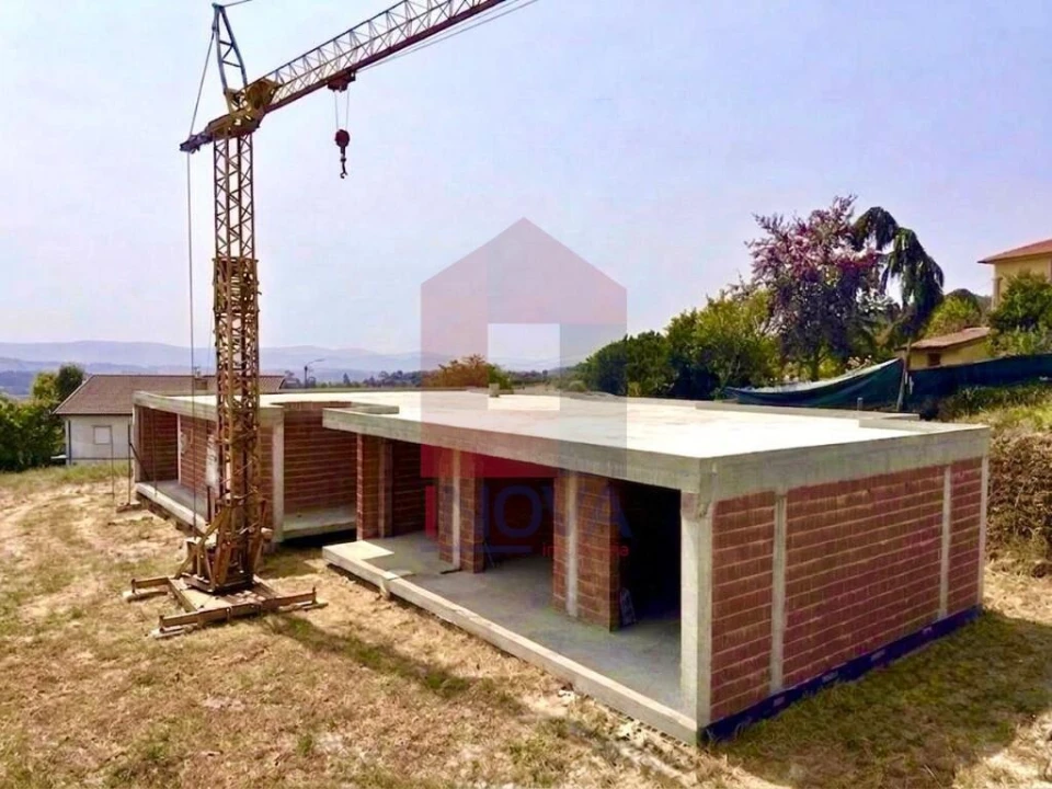 Moradia T3 para Venda em Prado (São Miguel) Foto 2