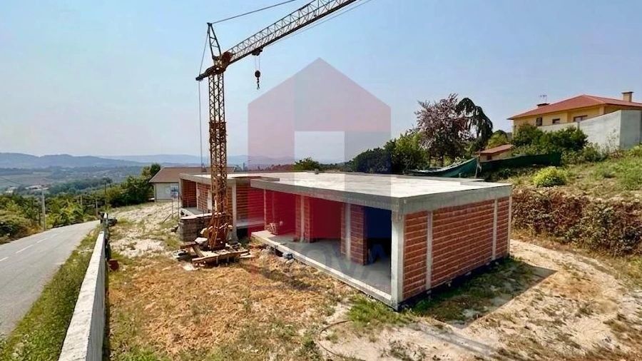 Moradia T3 para Venda em Prado (São Miguel)