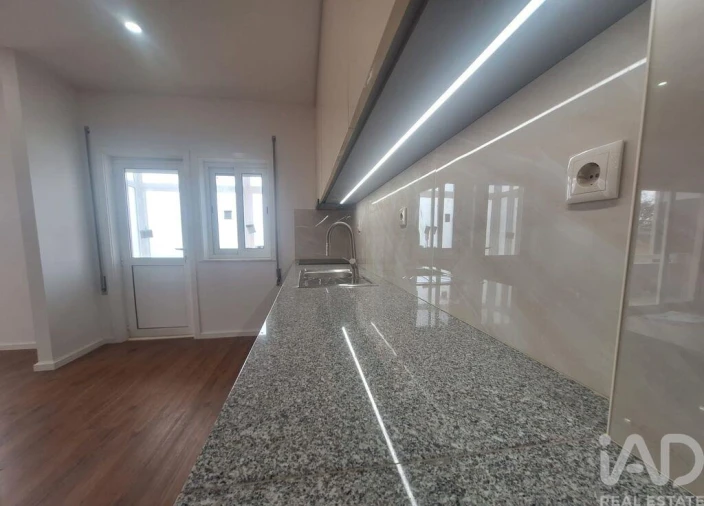 Apartamento T3 para Venda em Aguas Santas Foto 5