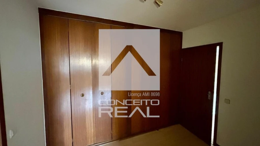 Apartamento T2 para Venda em Aldoar, Foz do Douro e Nevogilde Foto 14