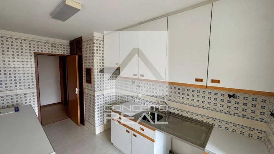 Apartamento T2 para Venda em Aldoar, Foz do Douro e Nevogilde Foto 4