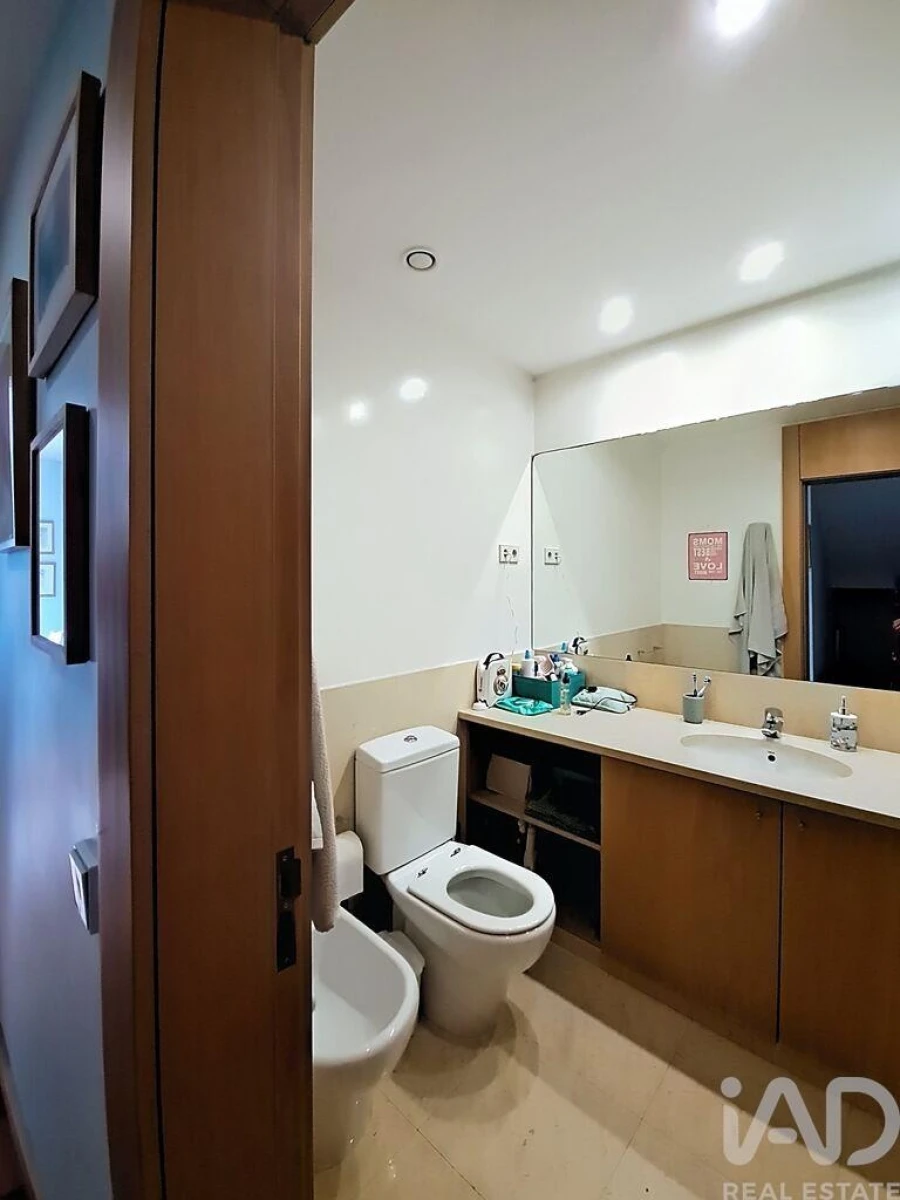 Apartamento T3 para Venda em Lordelo do Ouro e Massarelos Foto 7