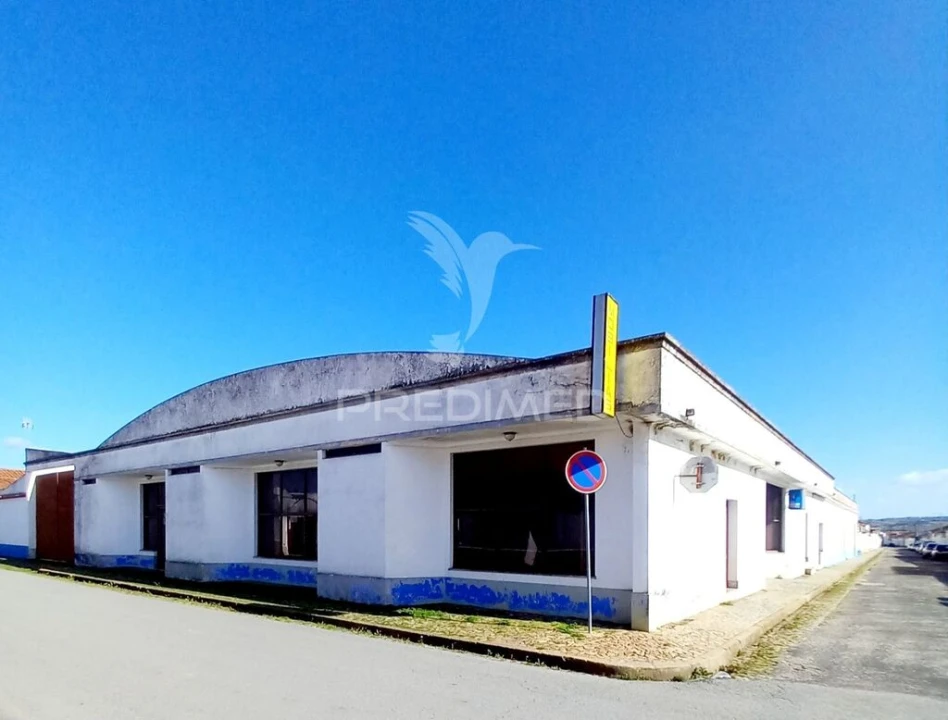 Loja para Venda em Montoito Foto 1