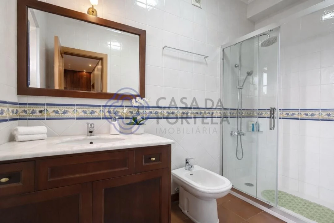 Moradia T5 para Venda em Aver-O-Mar, Amorim e Terroso Foto 6