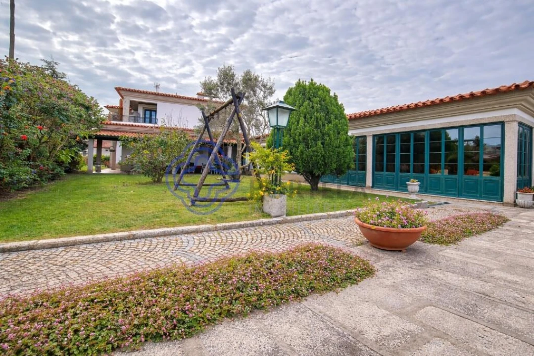 Moradia T5 para Venda em Aver-O-Mar, Amorim e Terroso Foto 23