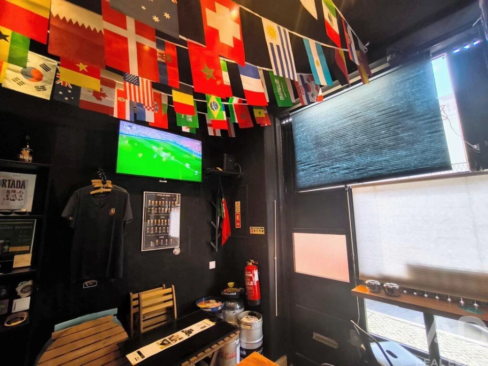 Loja para Venda em Campo de Ourique Foto 4