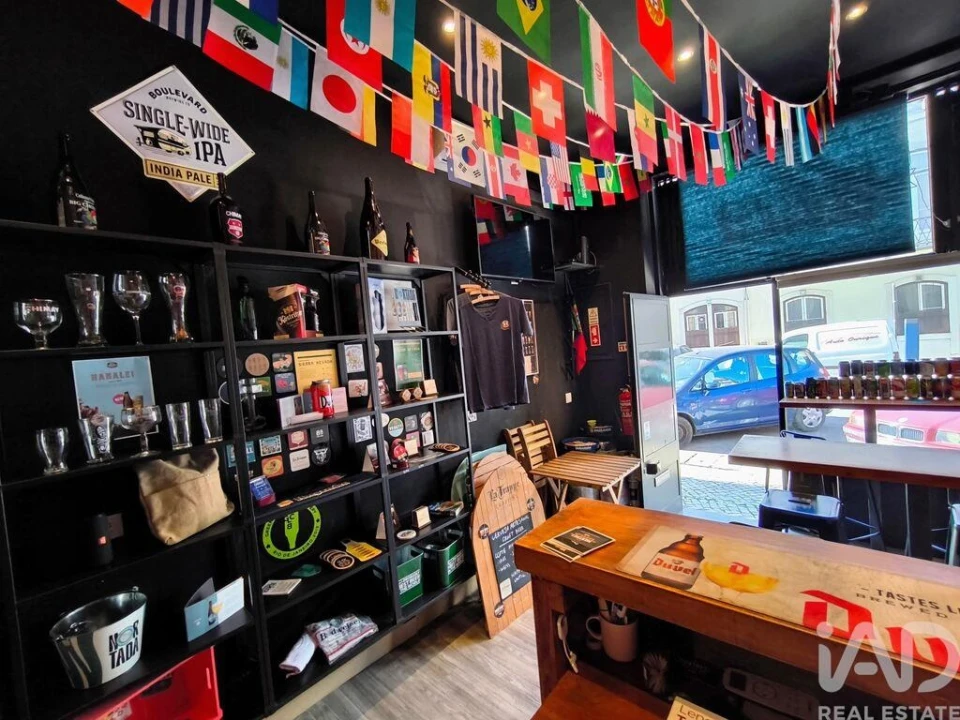 Loja para Venda em Campo de Ourique Foto 3