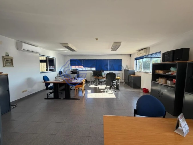 Armazém para Venda em Montalvo Foto 24