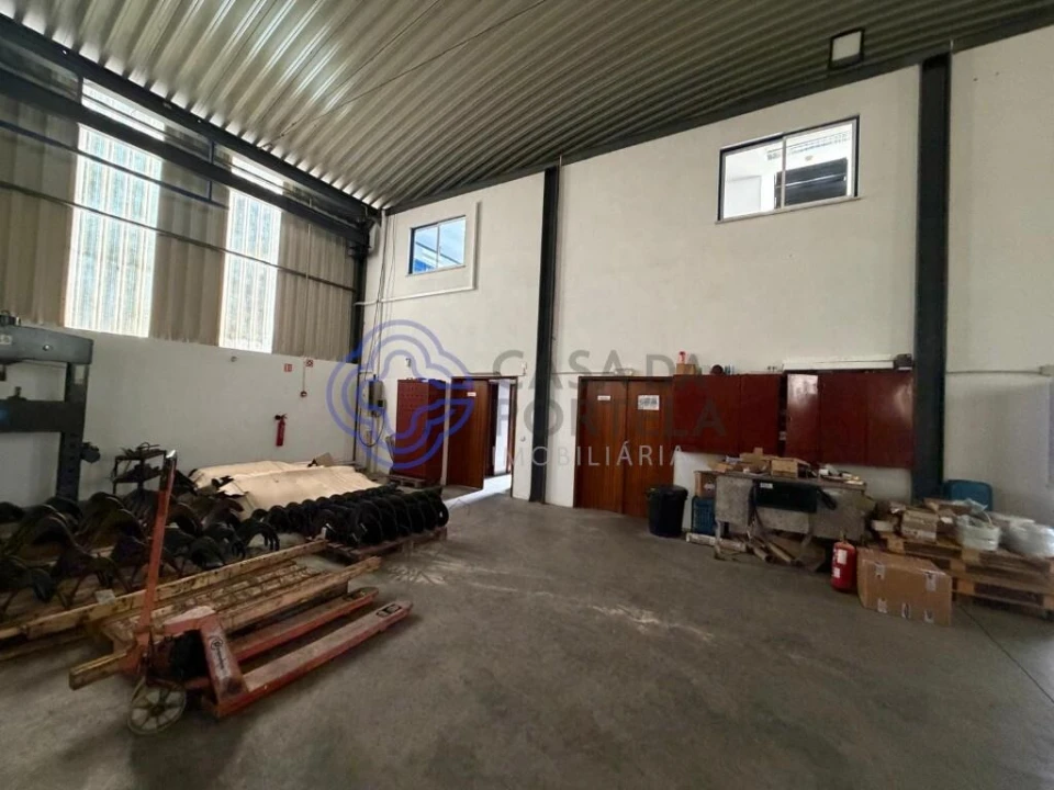 Armazém para Venda em Montalvo Foto 7