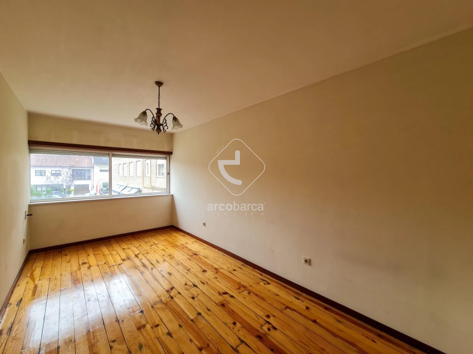 Apartamento T3 para Arrendamento em Ponte da Barca, V.N. Muía, Paço Vedro Magalhães Foto 5