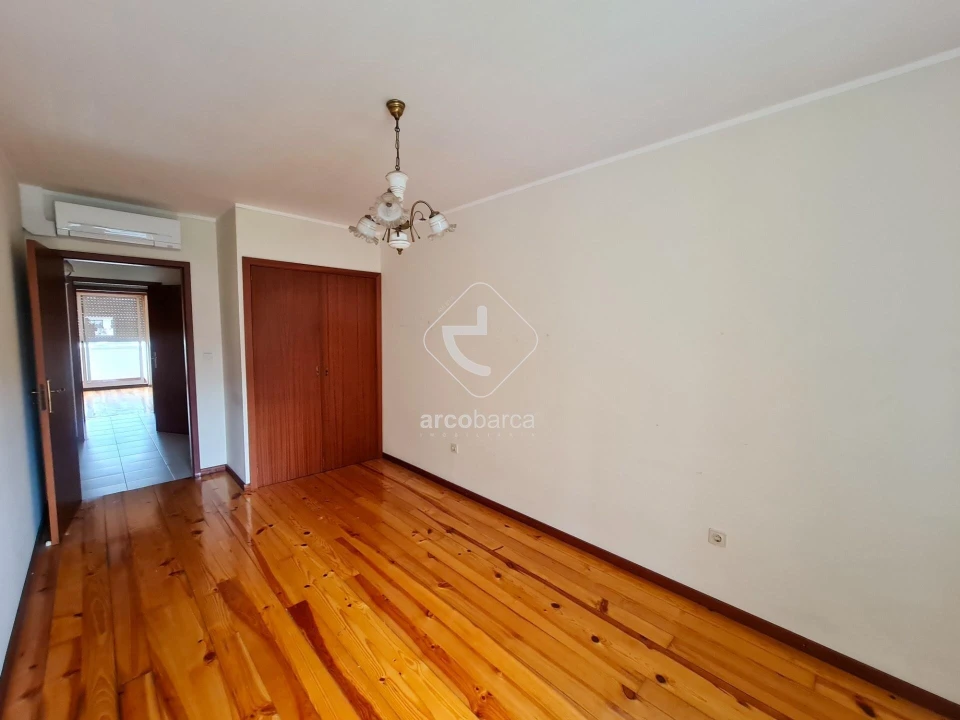 Apartamento T3 para Arrendamento em Ponte da Barca, V.N. Muía, Paço Vedro Magalhães Foto 10