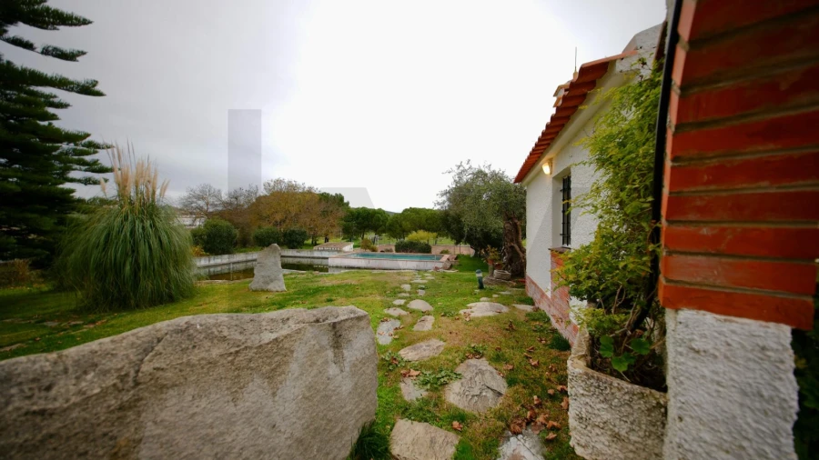 Quinta T5 para Venda em Barbacena e Vila Fernando
