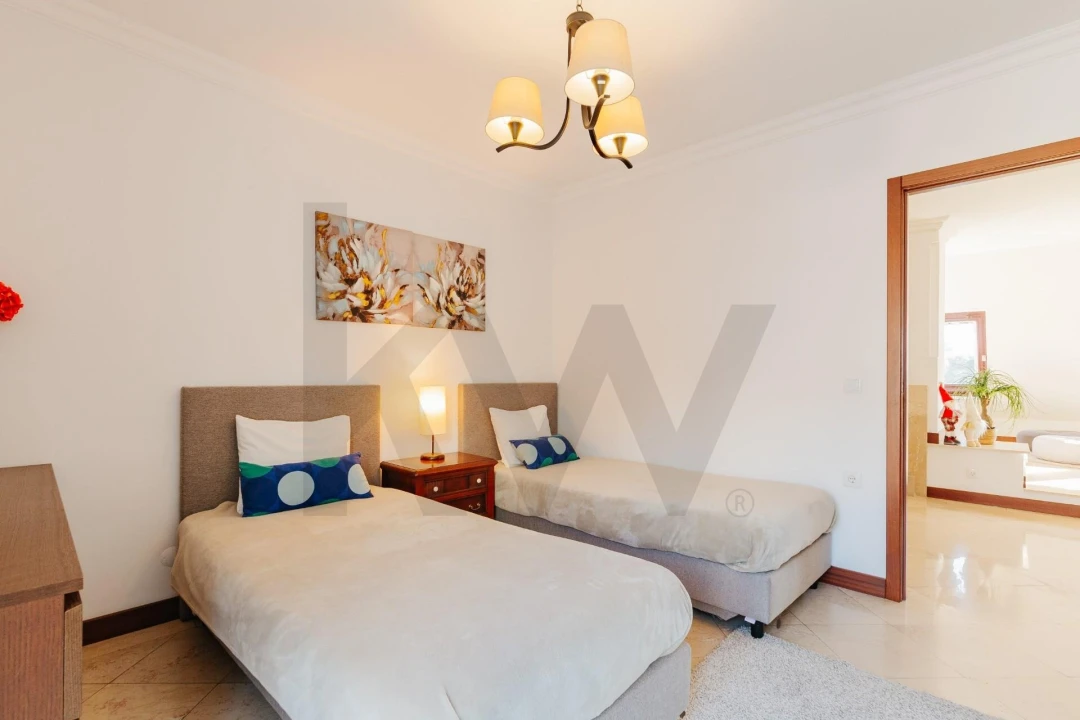 Apartamento T4 para Venda em Cascais e Estoril Foto 33