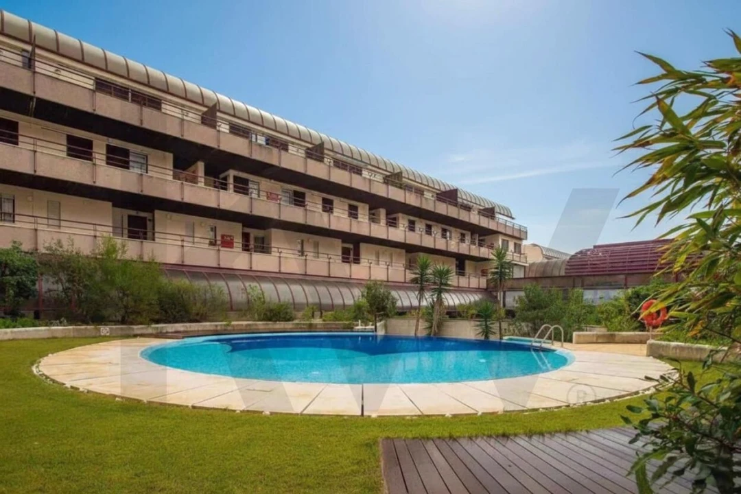 Apartamento T4 para Venda em Cascais e Estoril Foto 3