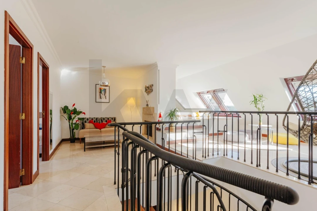 Apartamento T4 para Venda em Cascais e Estoril Foto 24