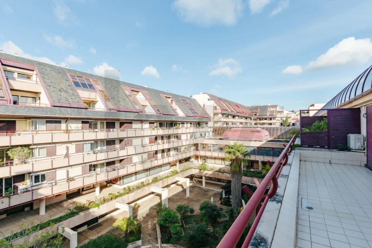 Apartamento T4 para Venda em Cascais e Estoril Foto 38