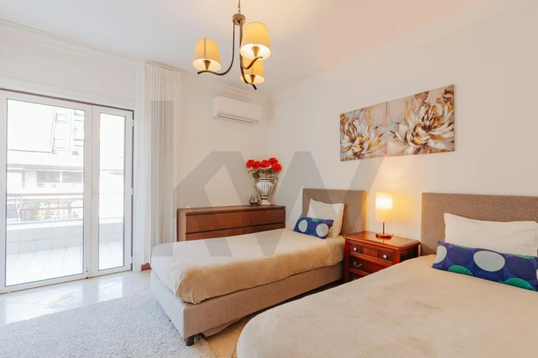 Apartamento T4 para Venda em Cascais e Estoril Foto 25