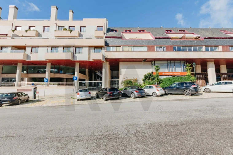 Apartamento T4 para Venda em Cascais e Estoril Foto 50