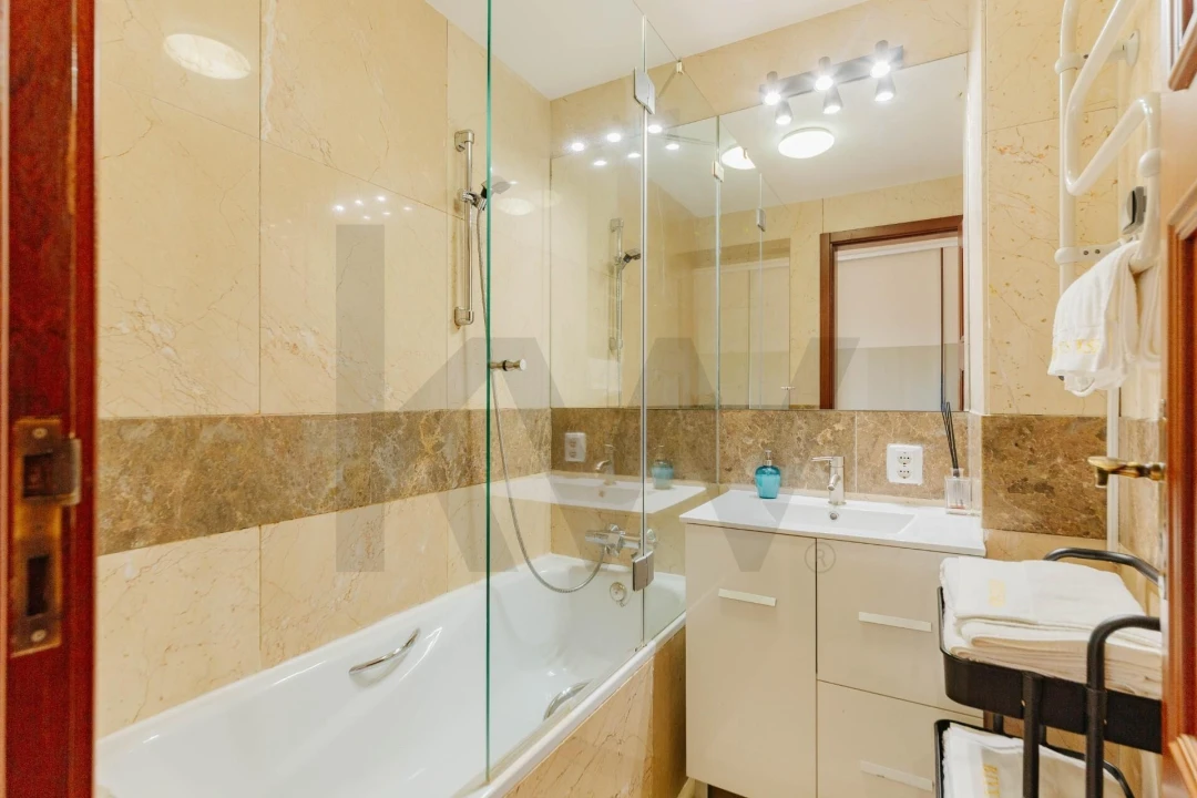 Apartamento T4 para Venda em Cascais e Estoril Foto 44