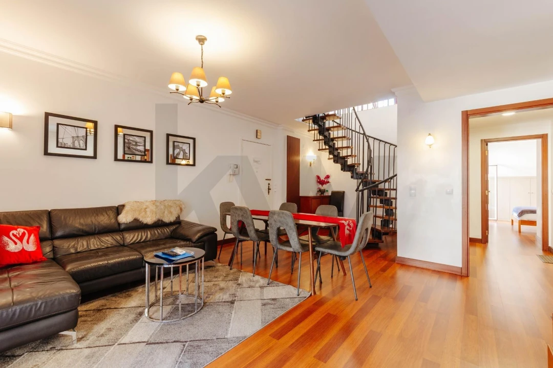 Apartamento T4 para Venda em Cascais e Estoril Foto 6