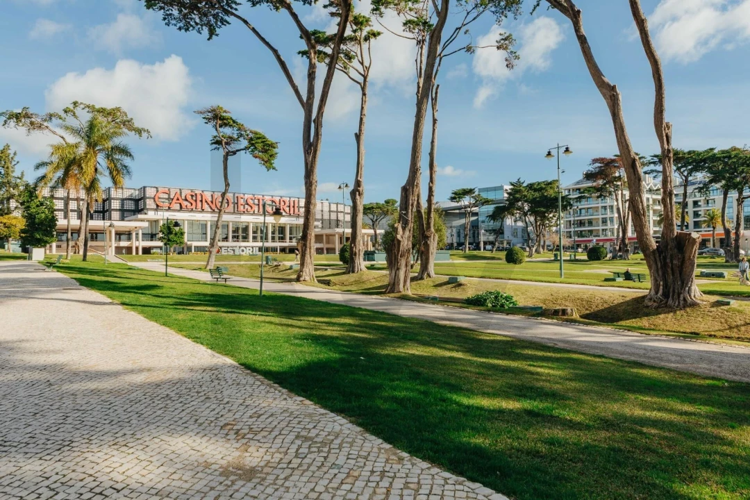 Apartamento T4 para Venda em Cascais e Estoril Foto 52