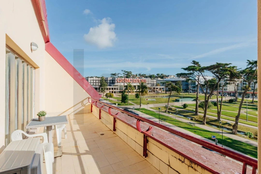 Apartamento T4 para Venda em Cascais e Estoril Foto 1