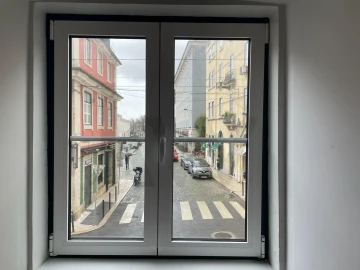 Apartamento T2 para Arrendamento em Misericórdia