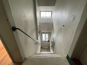 Apartamento T2 para Arrendamento em Misericórdia