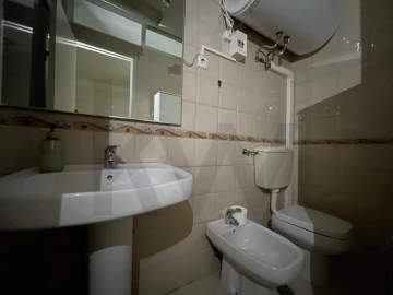 Apartamento T2 para Arrendamento em Misericórdia