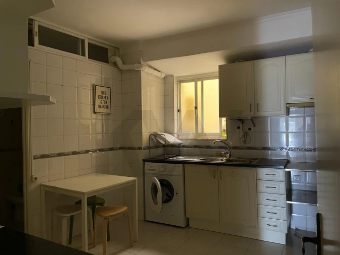 Apartamento T2 para Arrendamento em Misericórdia Foto 14