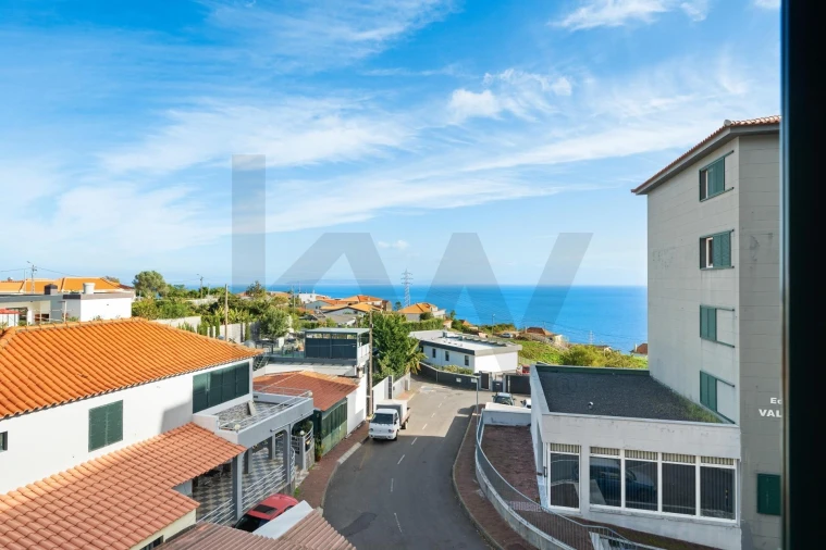 Apartamento T3 para Venda em Caniço Foto 19