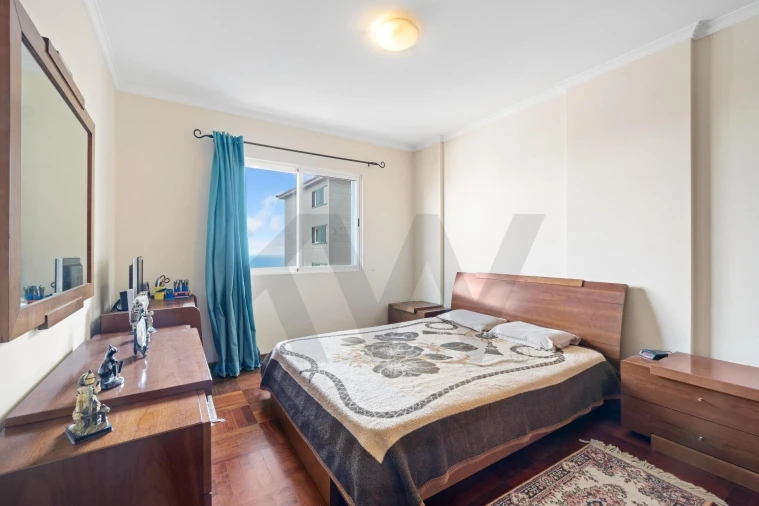 Apartamento T3 para Venda em Caniço Foto 9