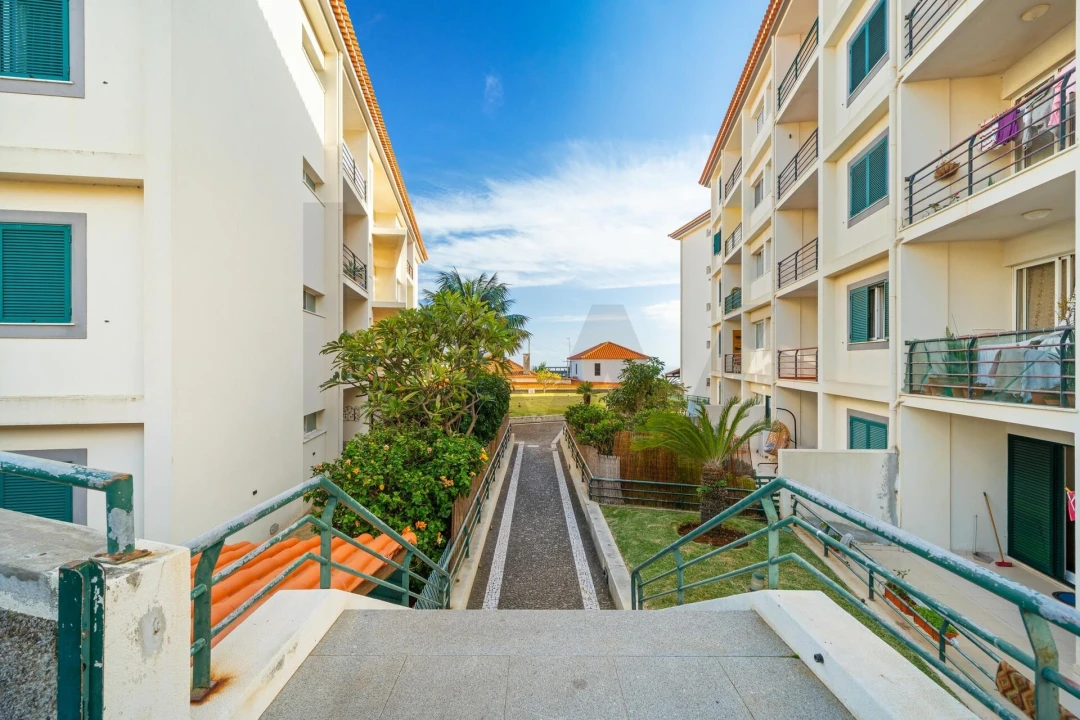 Apartamento T3 para Venda em Caniço Foto 26