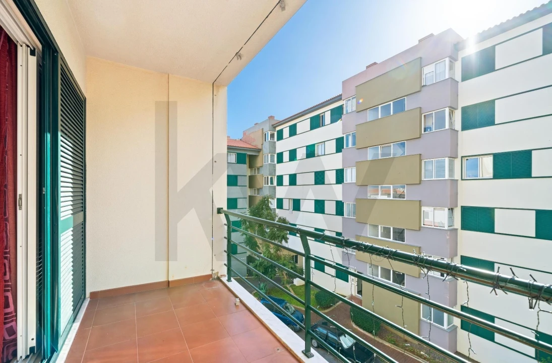 Apartamento T3 para Venda em Caniço Foto 8