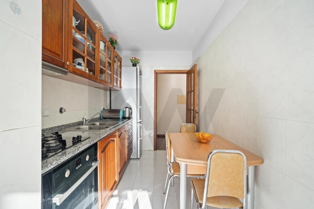 Apartamento T3 para Venda em Caniço Foto 6