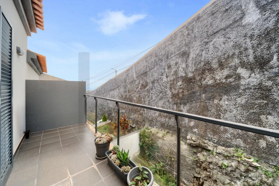 Moradia T2 para Venda em Gaula Foto 36