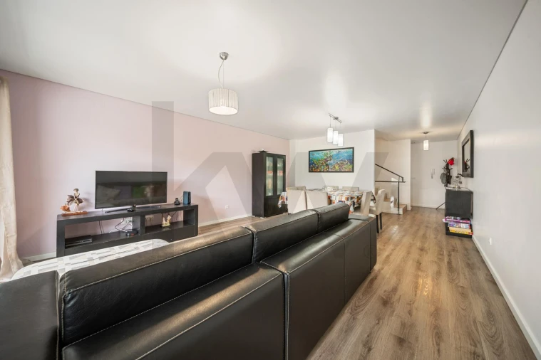 Moradia T2 para Venda em Gaula Foto 7