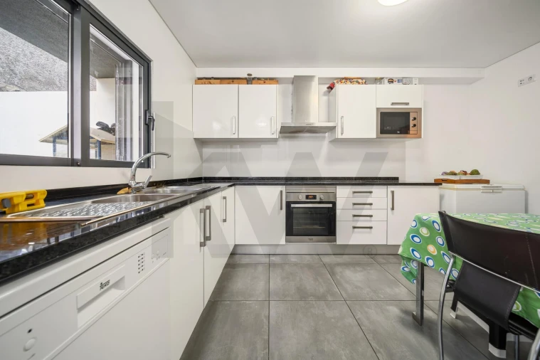 Moradia T2 para Venda em Gaula Foto 18