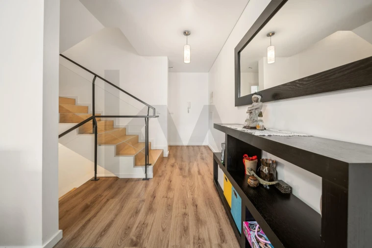 Moradia T2 para Venda em Gaula Foto 13