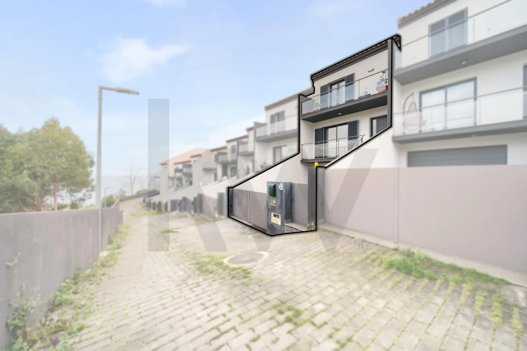 Moradia T2 para Venda em Gaula Foto 3