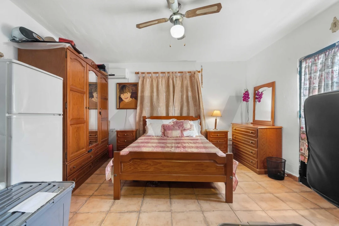 Moradia T4 para Venda em Santa Cruz Foto 2