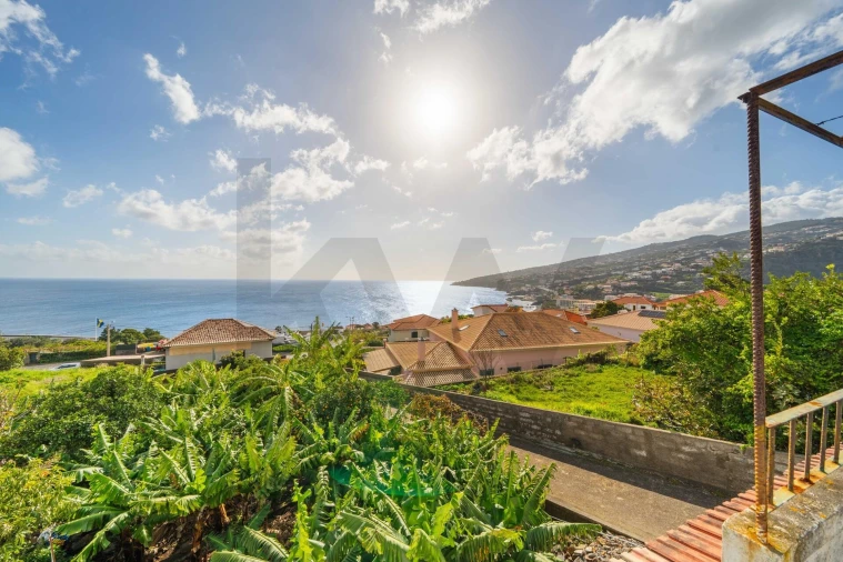 Moradia T4 para Venda em Santa Cruz Foto 18