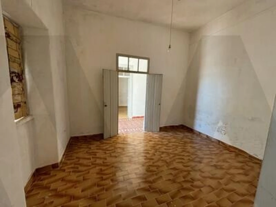 Moradia T6 para Venda em Loule (São Sebastião) Foto 17