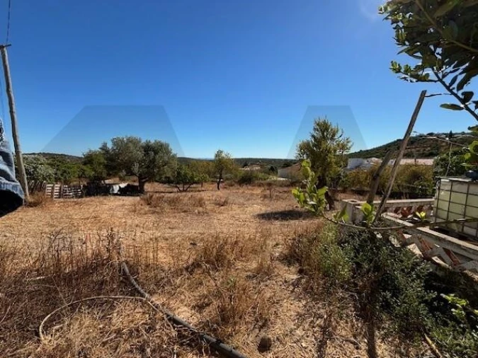 Moradia T6 para Venda em Loule (São Sebastião) Foto 7