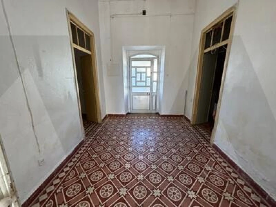 Moradia T6 para Venda em Loule (São Sebastião) Foto 12