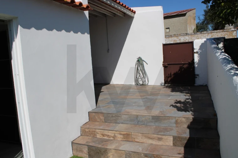 Moradia T2 para Venda em Aguiar Foto 26